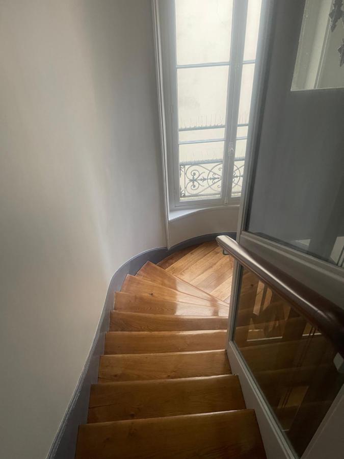 Апартаменти Paris Centre Dernier Etage Vue Ascenseur Екстер'єр фото